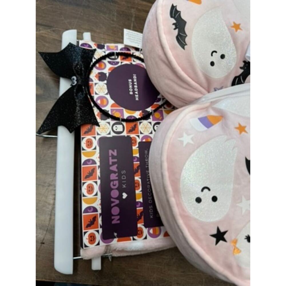 Adorable Pink Halloween‎ Blanket Set, Heart Pillow, Bat Headband, Ghosts, Bats